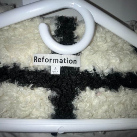 Reformation Bromley plaid cream and black coat - Picture 4 of 9